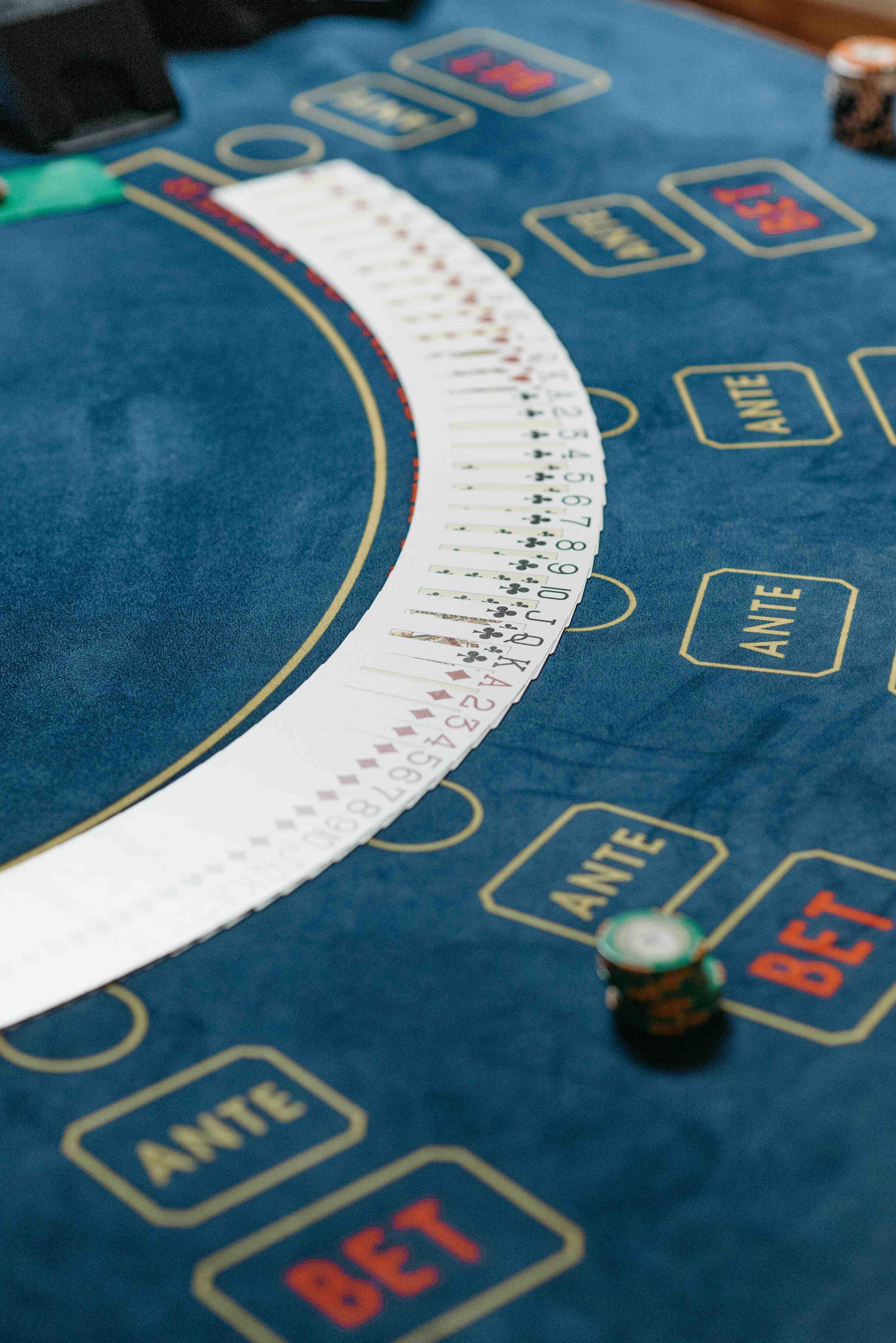 Bangladesh adults using mobile entertainment with responsible gaming limits